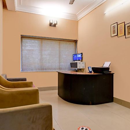 Salt Lake Inn Колката Екстериор снимка